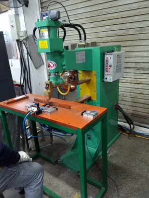 Soldador multi de acero inoxidable del punto de la presión de aire de la máquina 100KVA de la soldadura por puntos