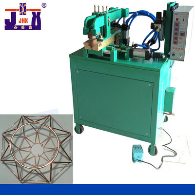 Máquina de la soldadura a tope de la precisión neumática para la sombra de lámpara de soldadura